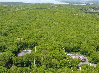 30 Fair Hills Ln, Sag Harbor, NY 11963
