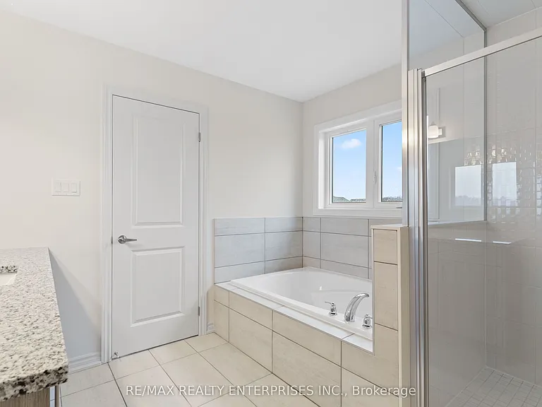 1114 Denton Dr — Photo 23