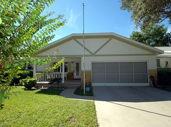 3rd image of 8676 SW 95th Ln Unit E