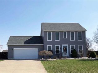 2935 Mystic Hills Dr, Adrian, MI 49221