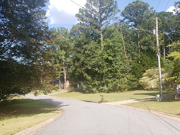 5th image of 1411 River Landing Way