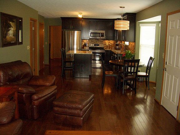 5th image of 12304 Bentwood Farms Dr