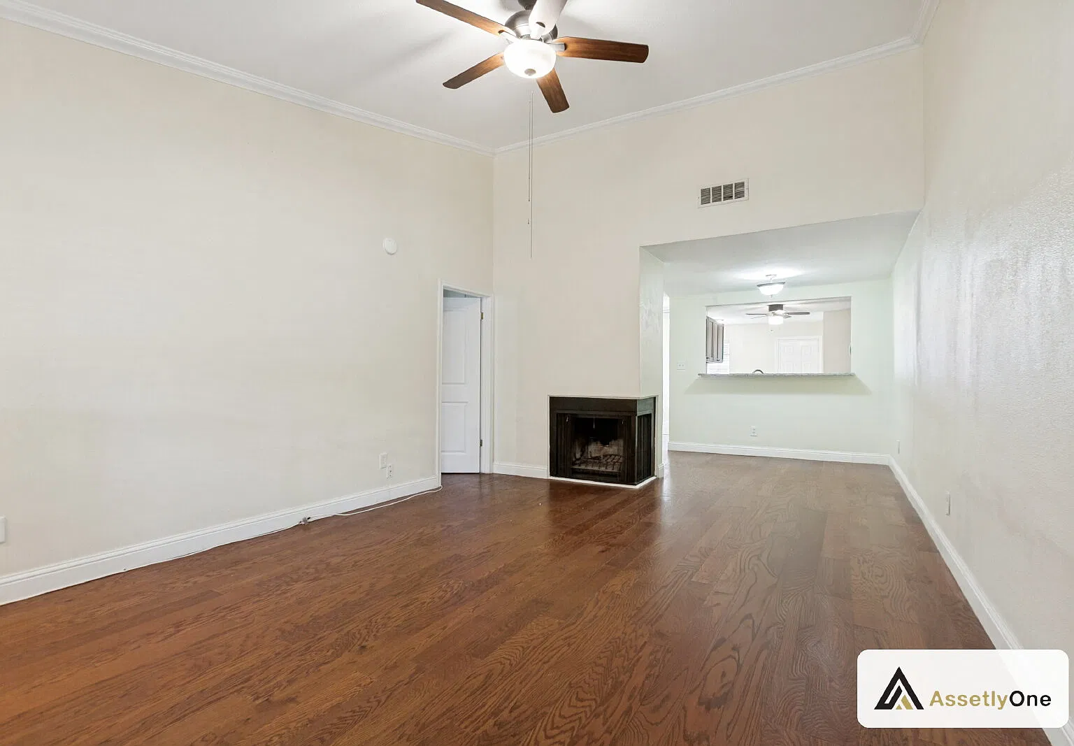 2 bed, 2.0 bath, 1200 sqft, $1,975 — Photo 3
