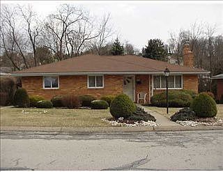 5th image of 415 Willow Ave