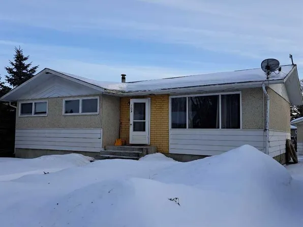 103 N 1st St, Marwayne, AB T0B 2X0