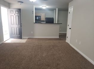 200 Falls Cir #107, Tappahannock, VA 22560