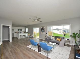 755 Gray Ave, Waukee, IA 50263