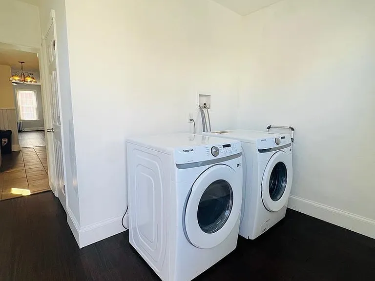 3170 Almond St — Photo 11