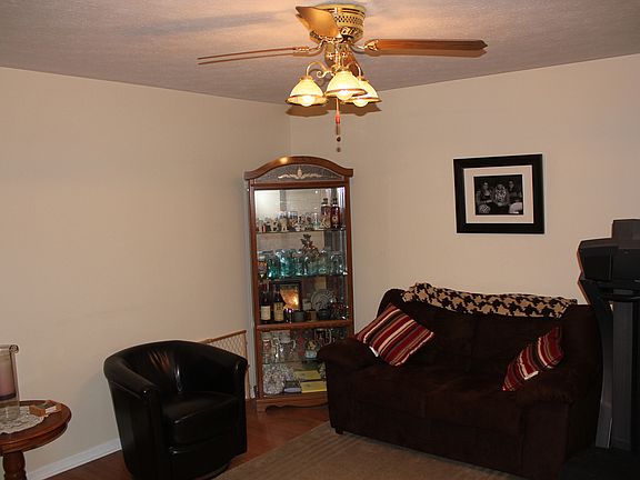 5th image of 69 Millet Ct