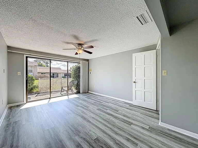 1921 Abbington St #23-C — Photo 9