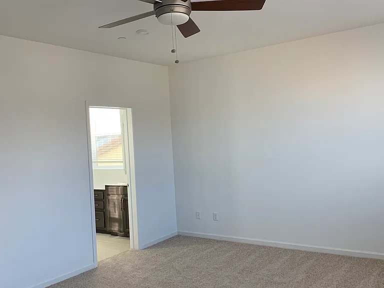 6081 Summerwind Dr — Photo 25