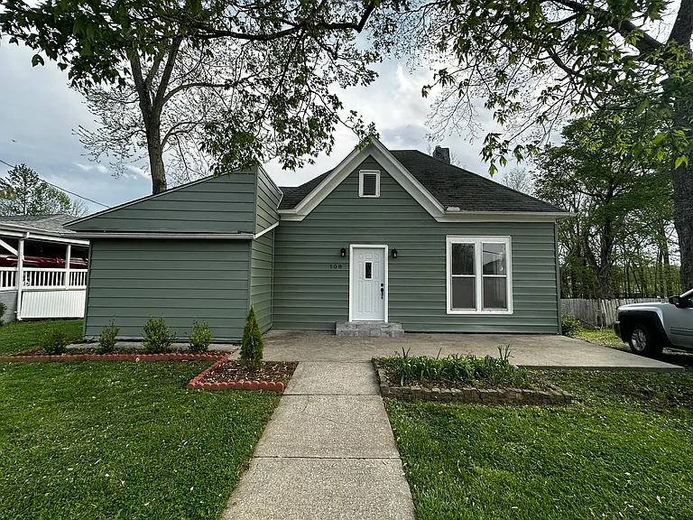 108 Willards Ferry Rd — Photo 1