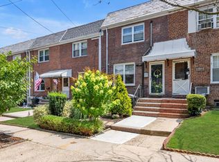 717 160th St, Whitestone, NY 11357