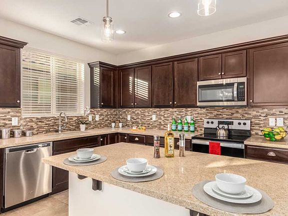 3rd image of 10347 W Alyssa Ln