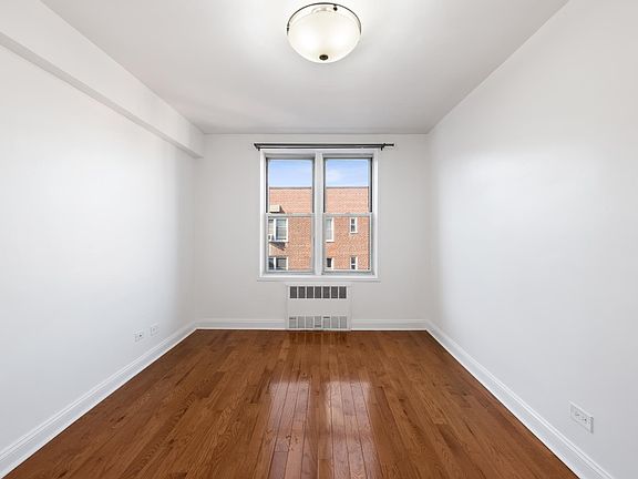5th image of 33-24 93rd St #6P
