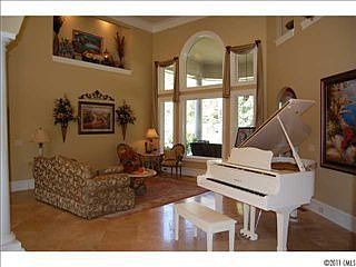 2nd image of 1256 Lancashire Dr