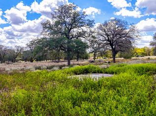 141 Oak Hill Rd #11, La Vernia, TX 78121