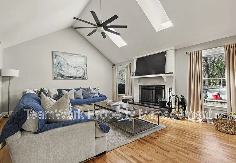 18 Shadowmoss Pkwy — Photo 10