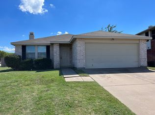 513 Merton Ct, Crowley, TX 76036