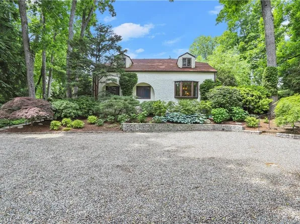 49 Evergreen Avenue, Westport, CT 06880