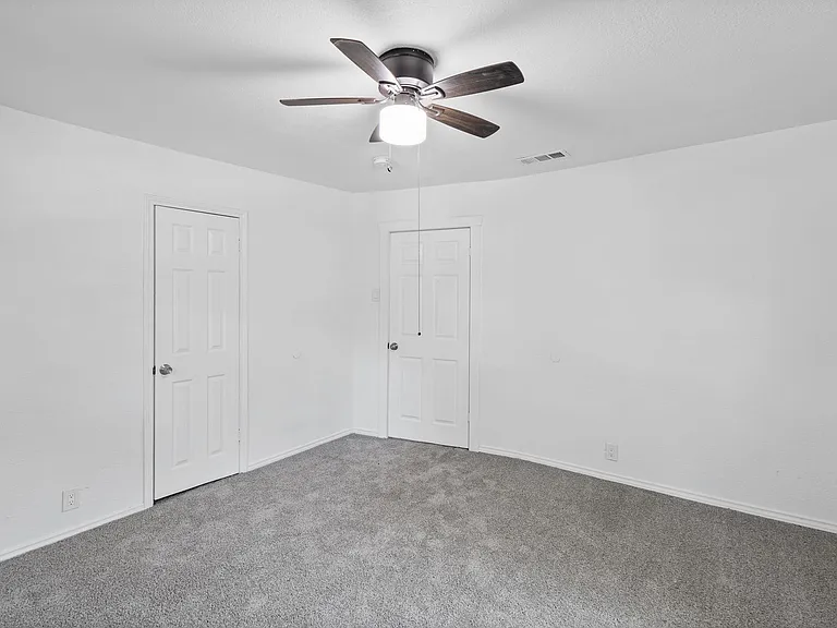 2515 Yeager St — Photo 19