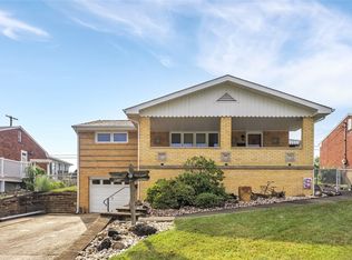 218 Skyport Rd, West Mifflin, PA 15122