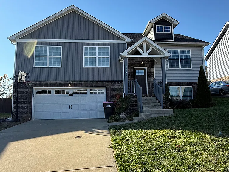 706 Banister Dr — Photo 23