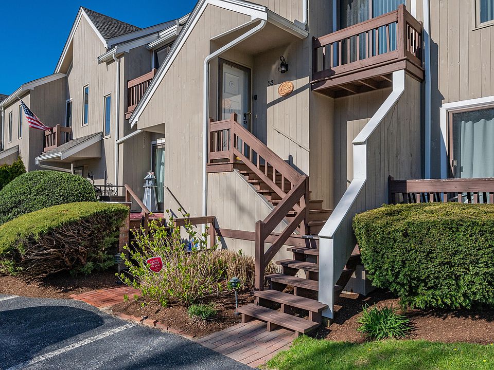 33 Ships Way, Bourne, MA 02532 Zillow
