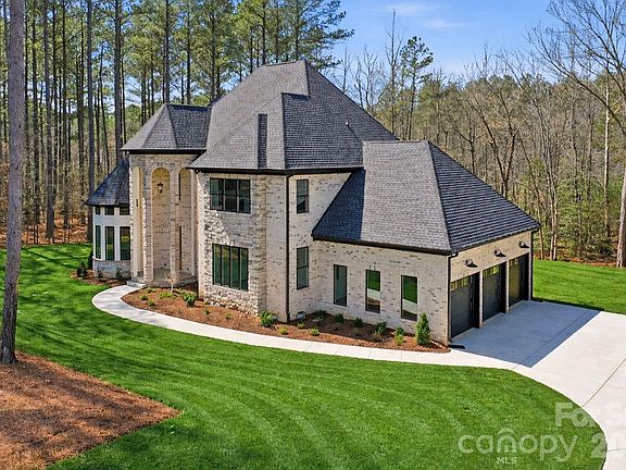 2nd image of 6405 Chimney Bluff Rd