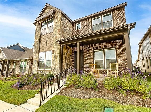 4th image of 2436 Elm Pl
