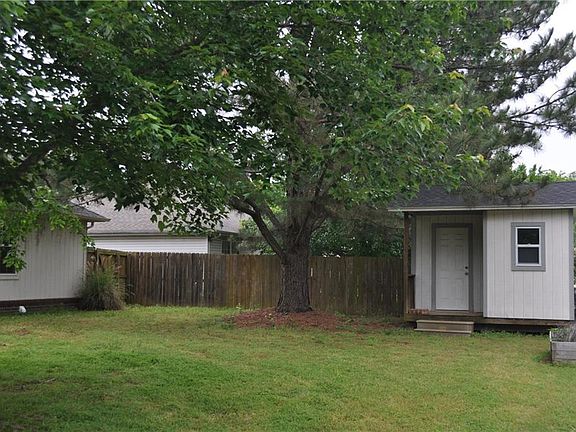 2nd image of 508 Katie Ln