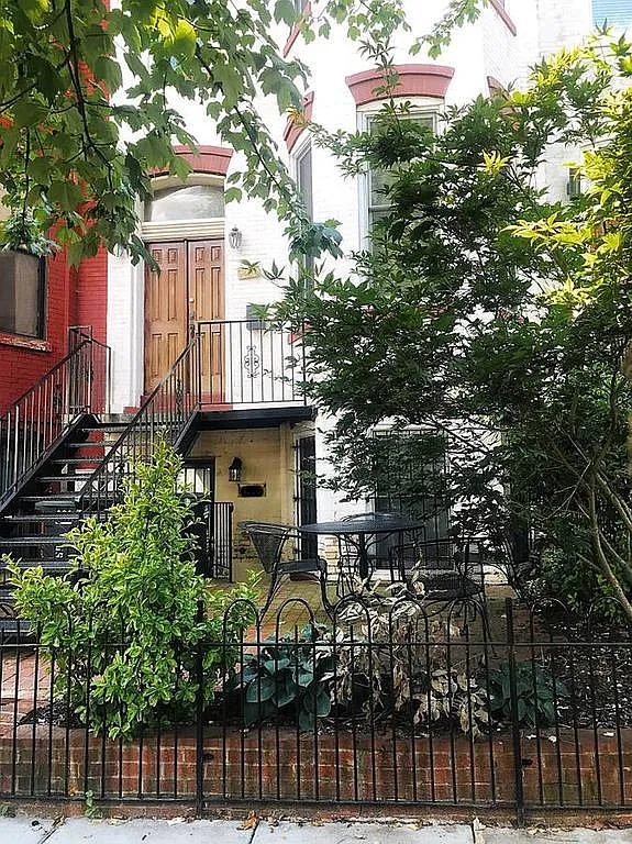 1306 S St NW photo 1