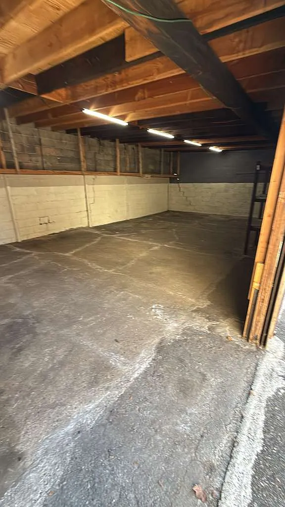 Studio, $2,500 — Photo 4