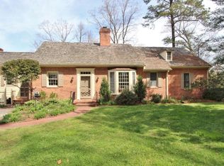 38 Muirfield Ct, Weems, VA 22576