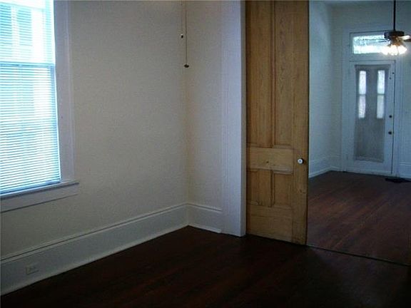 5th image of 1014 Washington Ave