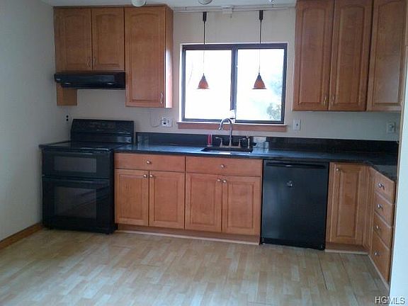 4th image of 646 Rachel Dr