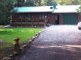 197 Mail Box Rd, Pocono Lake, PA 18347