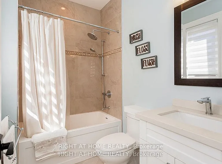 1220 Meredith Ave — Photo 28