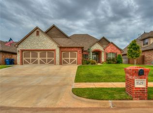 1529 NW 172nd St, Edmond, OK 73012
