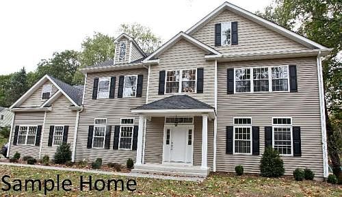 1st image of 6 Brianna Ln