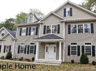 6 Brianna Ln, Yorktown Heights, NY 10598