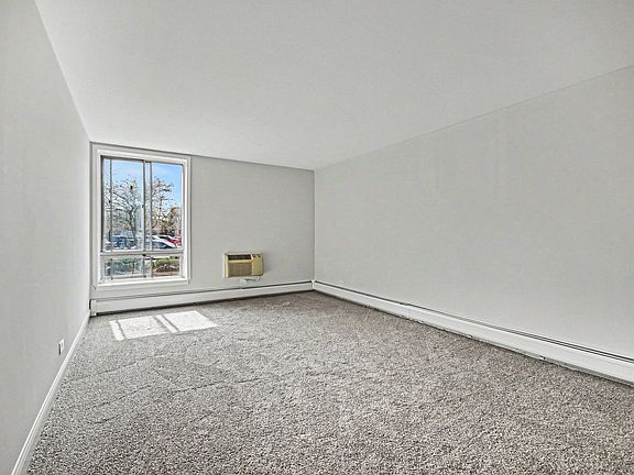 4th image of 9720 S Pulaski Rd APT 102