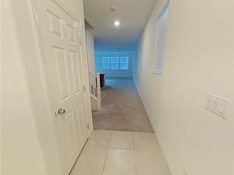 7024 Cottage Vista Ave — Photo 4