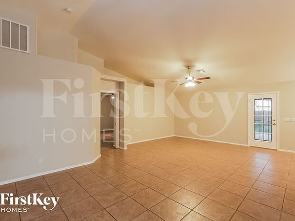 3rd image of 4801 E Whitehall Dr