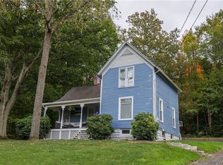 12436 Pennsylvania Ave, Silver creek, NY 14136