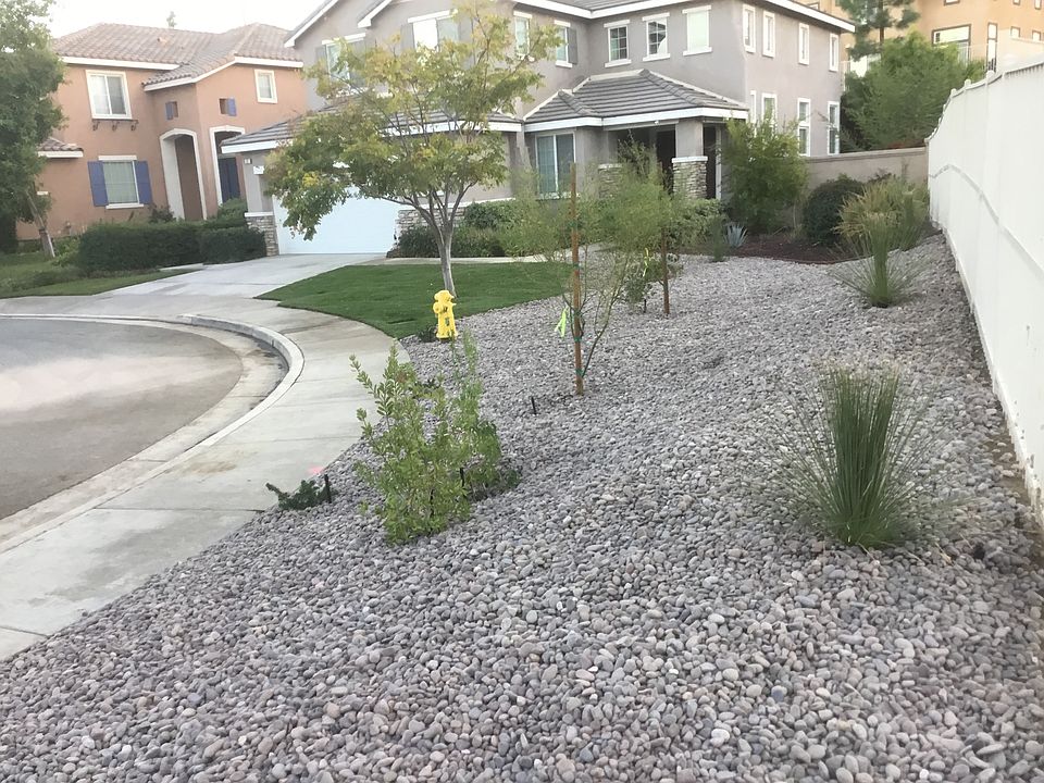 1st image of 2 Plaza Avila