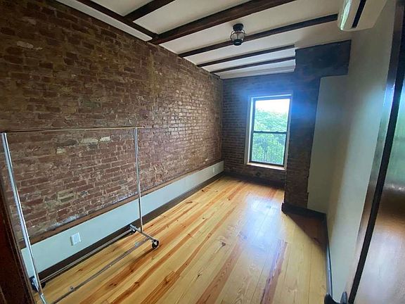 4th image of 1467 Bedford Ave #4AA