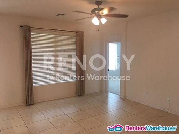 5th image of 2277 S 169th Dr