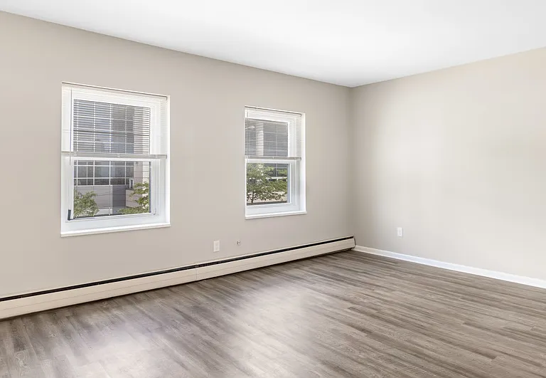 2311 E North Ave #1 — Photo 14