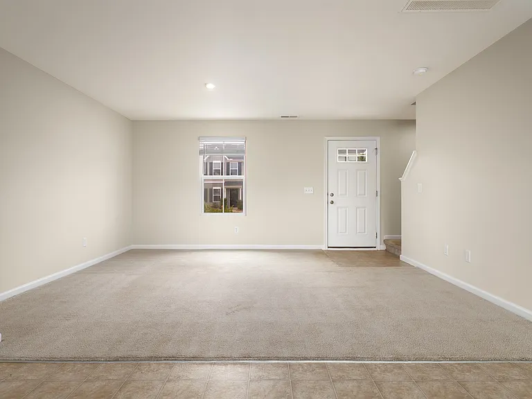 320 Maplestead Farms Ct — Photo 4